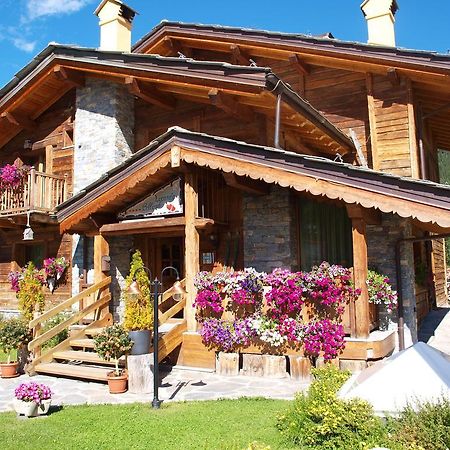 Hotel Letterario Locanda Collomb La Thuile Eksteriør bilde