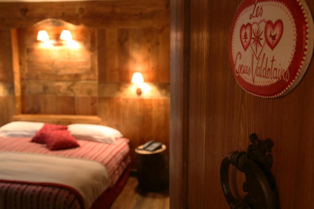 Hotel Letterario Locanda Collomb La Thuile Rom bilde